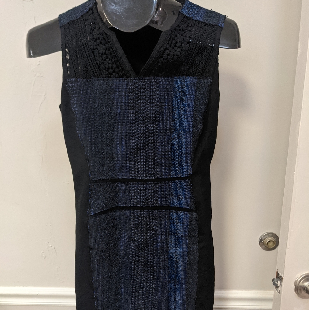 Elie Tahari black and blue midi dress . Size 2 dress